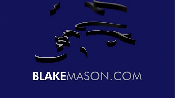 Lincoln and Nick Get Hot and Heavy