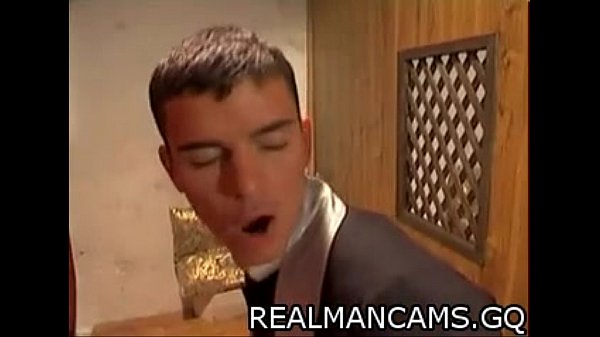 Priest gets fucked at confessional – realmancams.gq