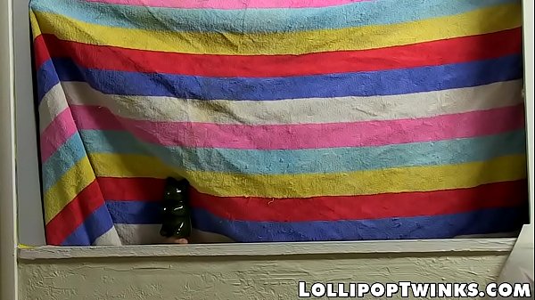 Young man has a fat dick in his ass after sucking it deep