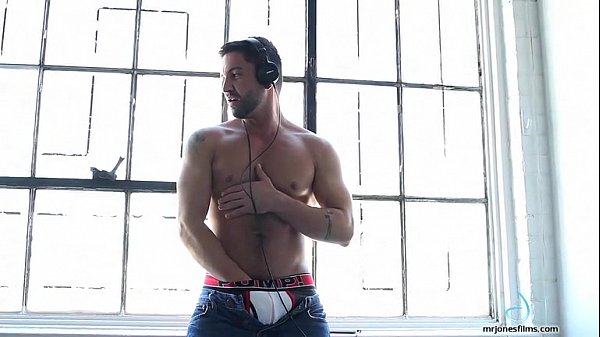 DJ Porn Star Dominic Deliversll