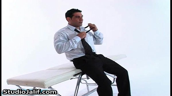 Muscled and tattooed hunk Tony Duque gay boys