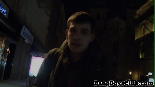 Rimmed euro stud gets his dick sucked