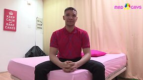 Yogurín brasileño hetero desparrama todo su esperma sobre los simpson