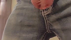 Solo male erection growing soft to hard, resulting in big cumshot