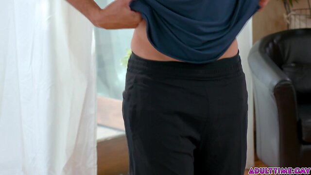 Jack hunter and kyler drayke: straight alpha male anal fucks his best gay friend