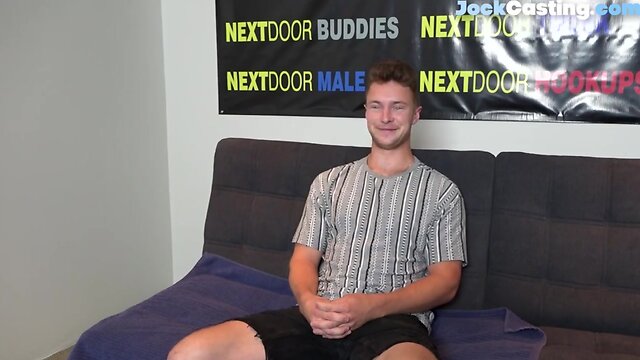 Casted jock amateurish imploding in close up